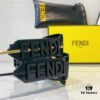 150 FENDI MODEL: FE40133I SIZE: 52□22-140 Sunglasses