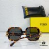 150 FENDI MODEL: FE40139I SIZE: 53□21-135 Sunglasses