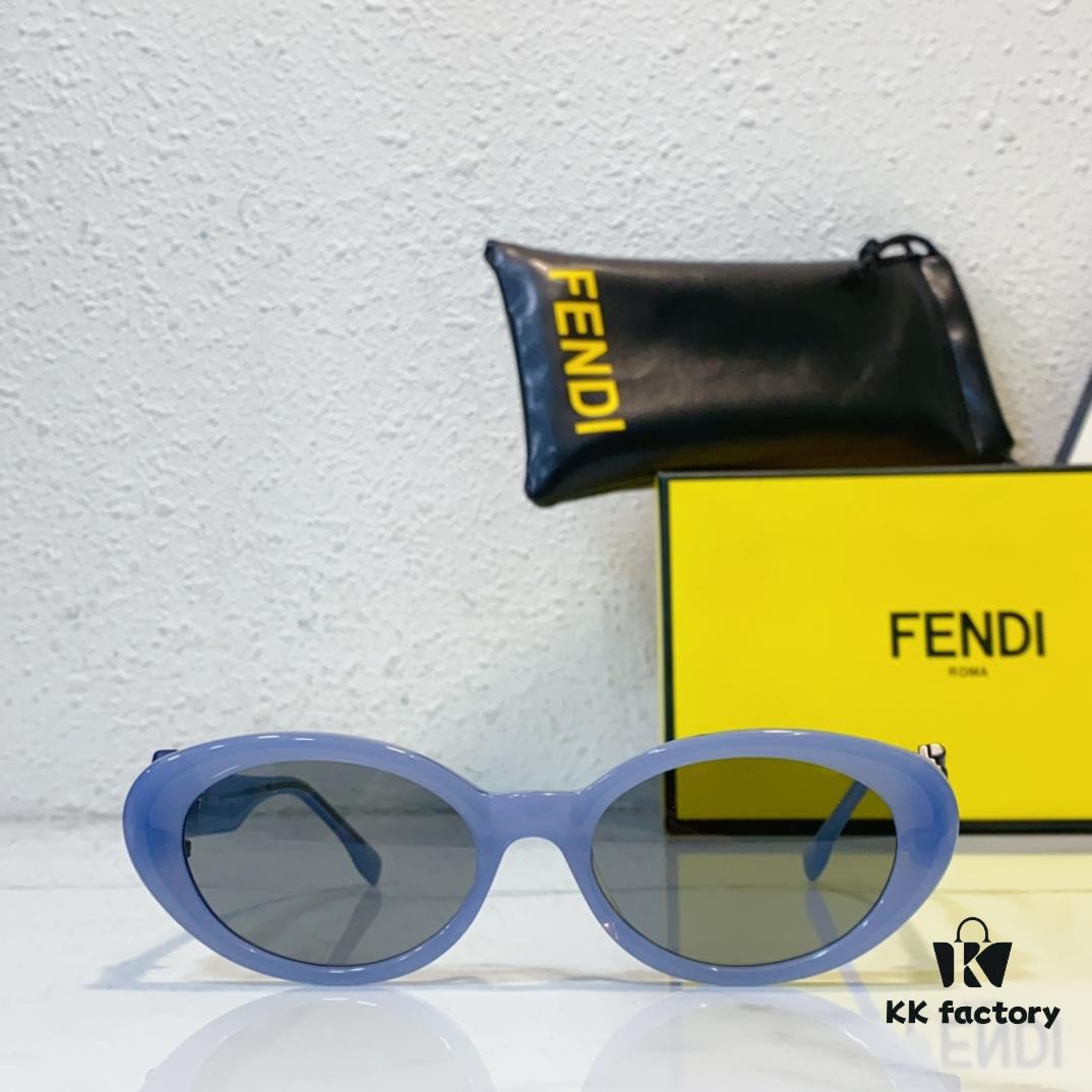 150 FENDI MODEL FE40140U SIZE 53-20-135 Sunglasses