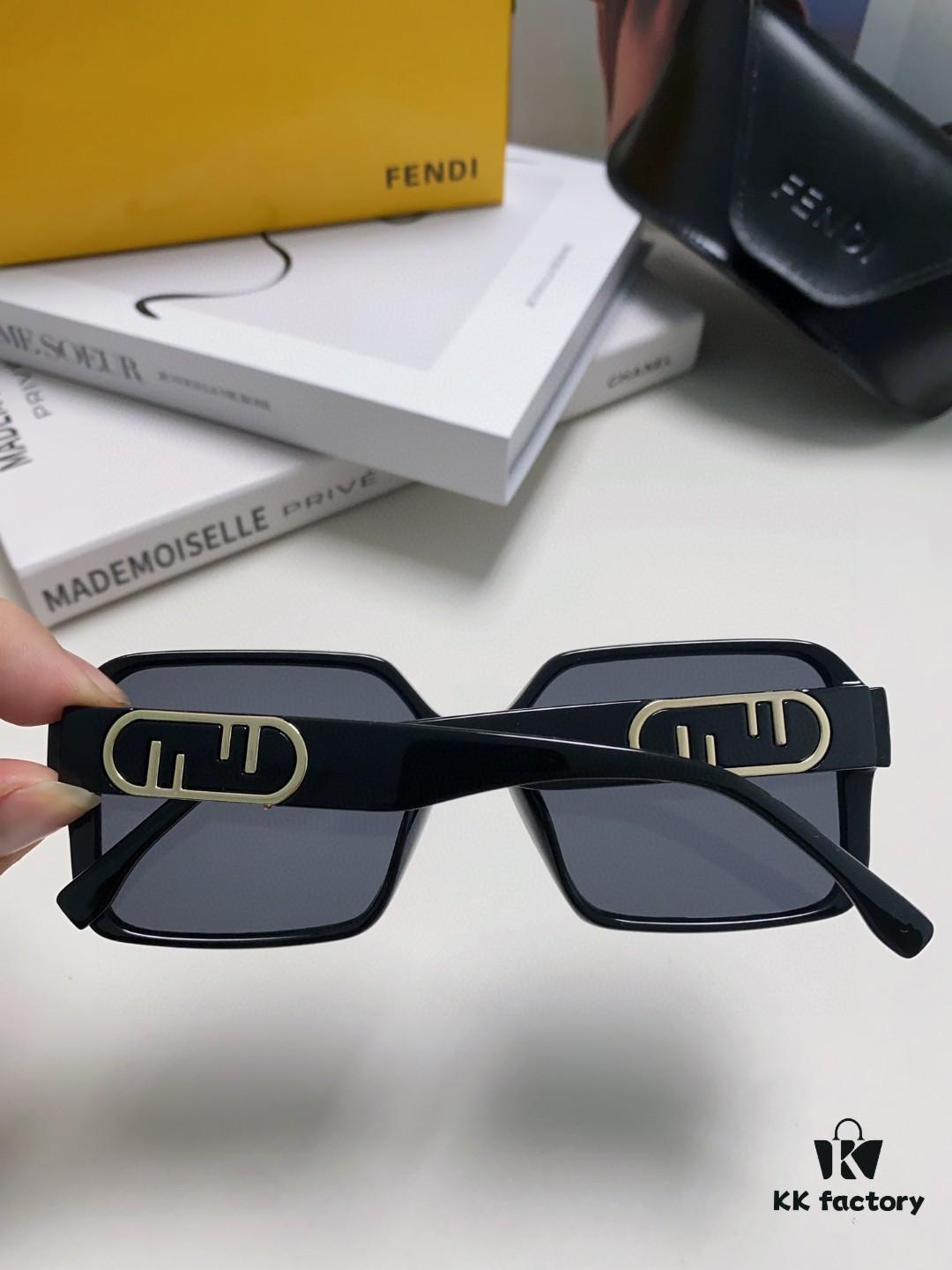 Fendi 2024 New Arrival Trendy European and American Style Square Sunglasses for Women, High-End Fashion UV-Protective Sunglasses In Stock