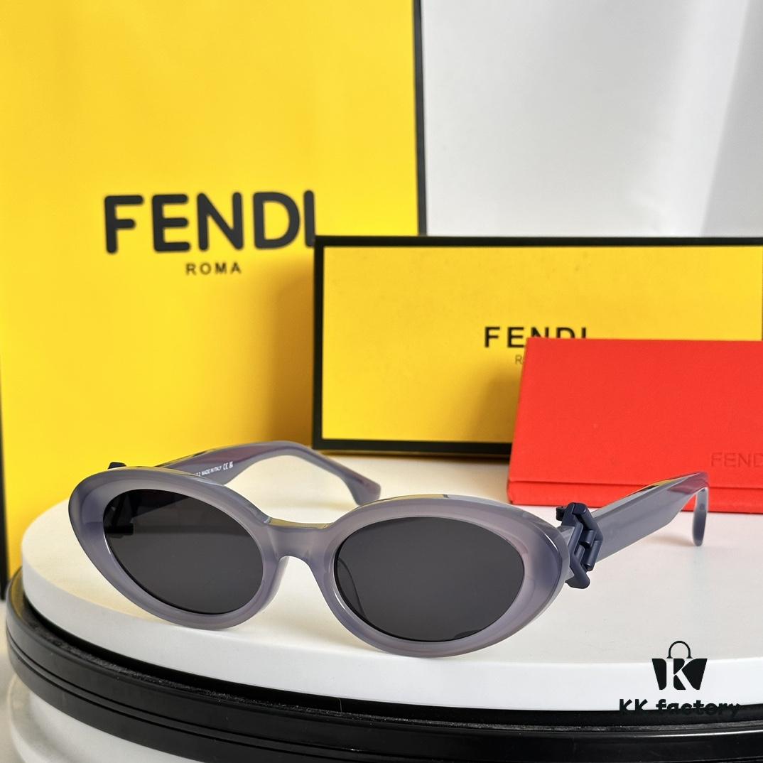 FENDI MODEL: FE40150 SIZE: 53□19-145 Sunglasses
