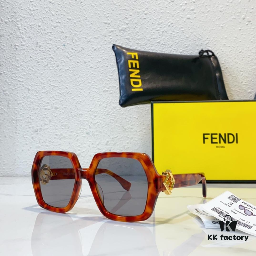 FENDI FF40139 Sunglasses