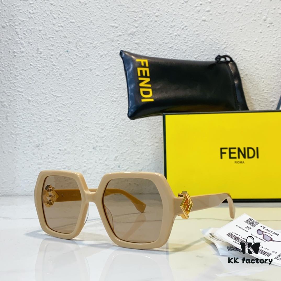 FENDI FF40139 Sunglasses