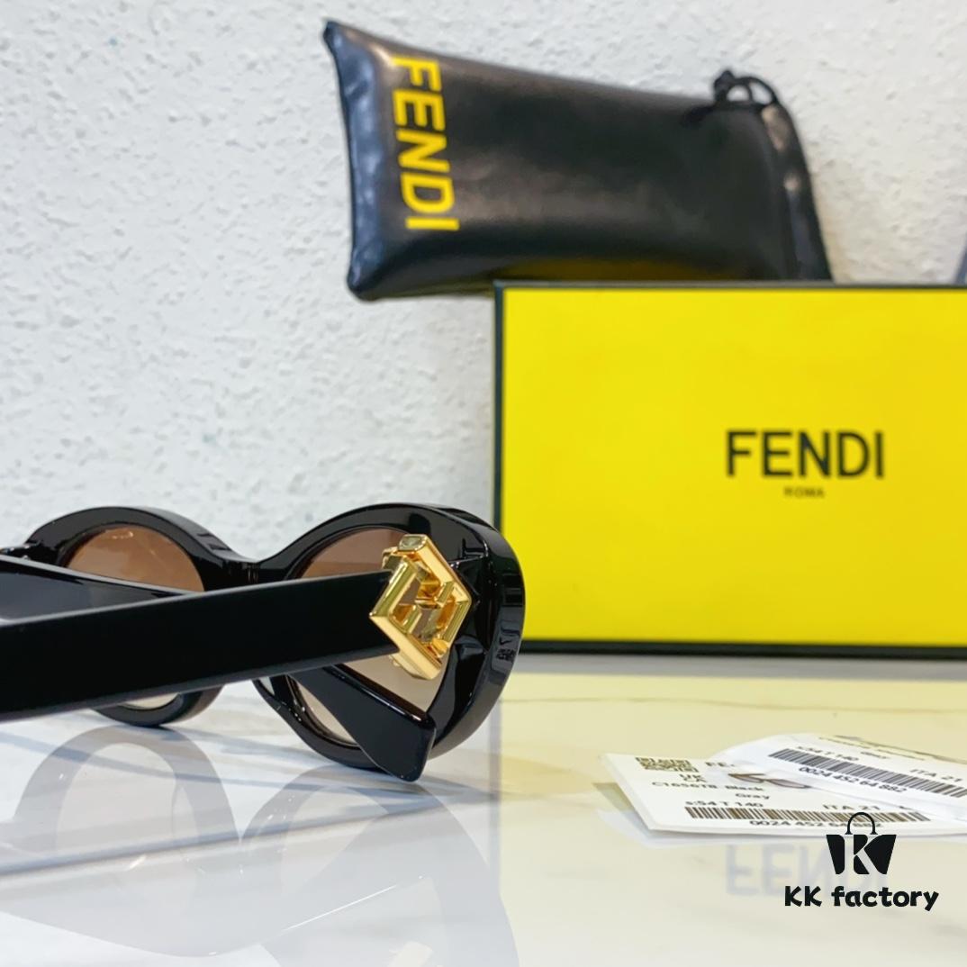 FENDI FF40150I Sunglasses