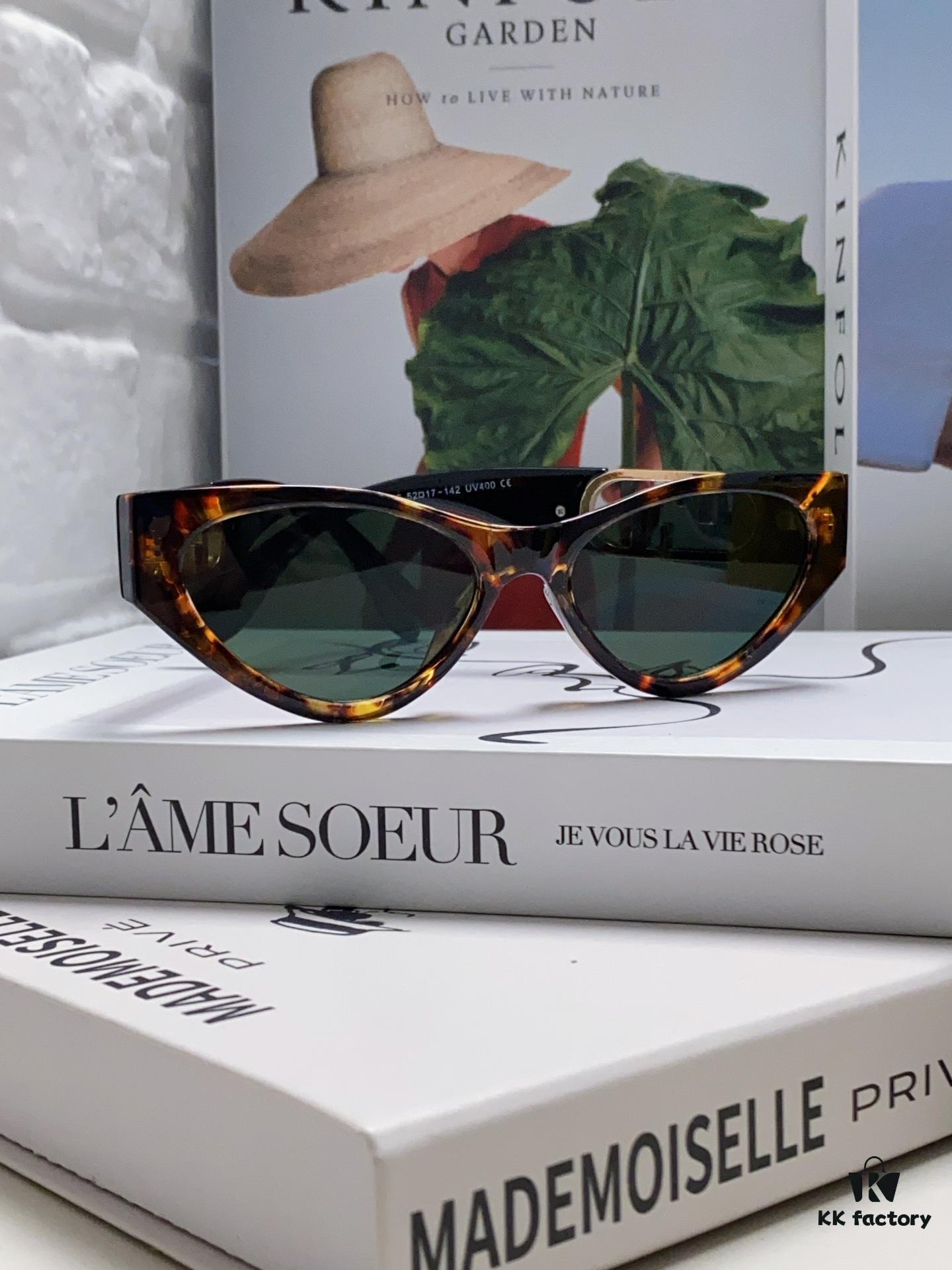 Fendi Cat-Eye Sunglasses for Women, Fashionable Metal Logo Designer Shades, High-End Stylish and Versatile Sun Glasses