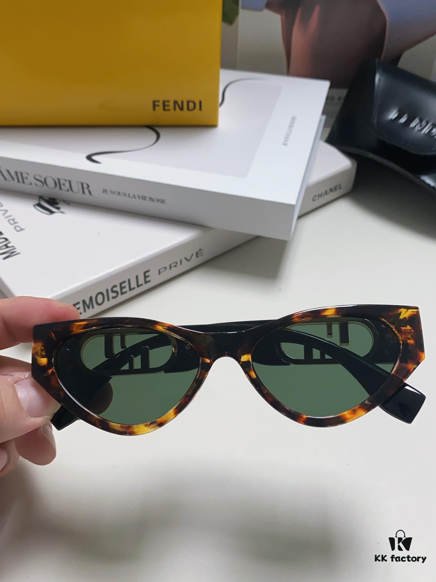 Fendi Cat-Eye Sunglasses for Women, Fashionable Metal Logo Designer Shades, High-End Stylish and Versatile Sun Glasses