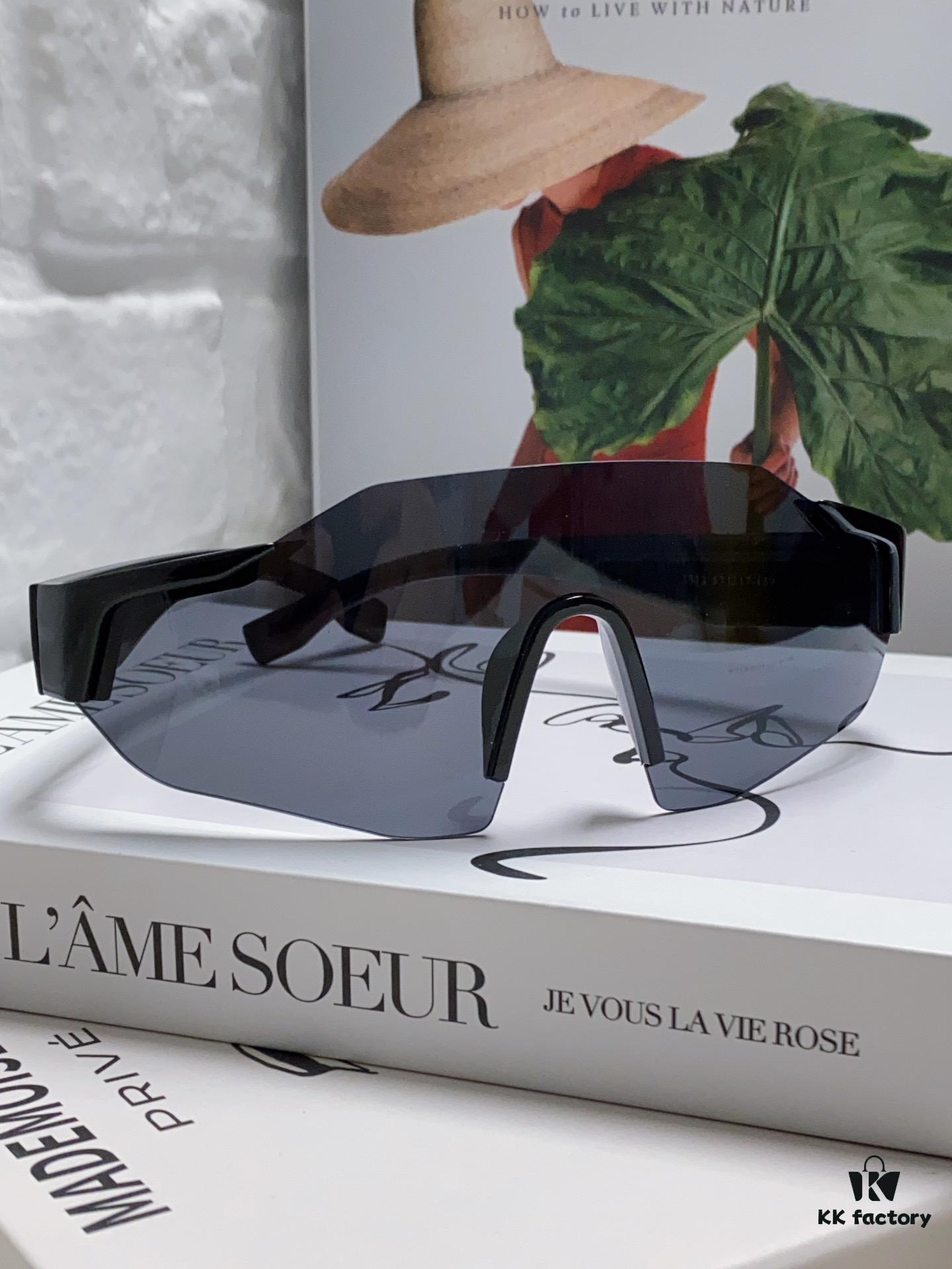 Fendi Running Glasses for Cycling and Marathon Sports, Unisex Outdoor Windproof Sunglasses with Large Frame