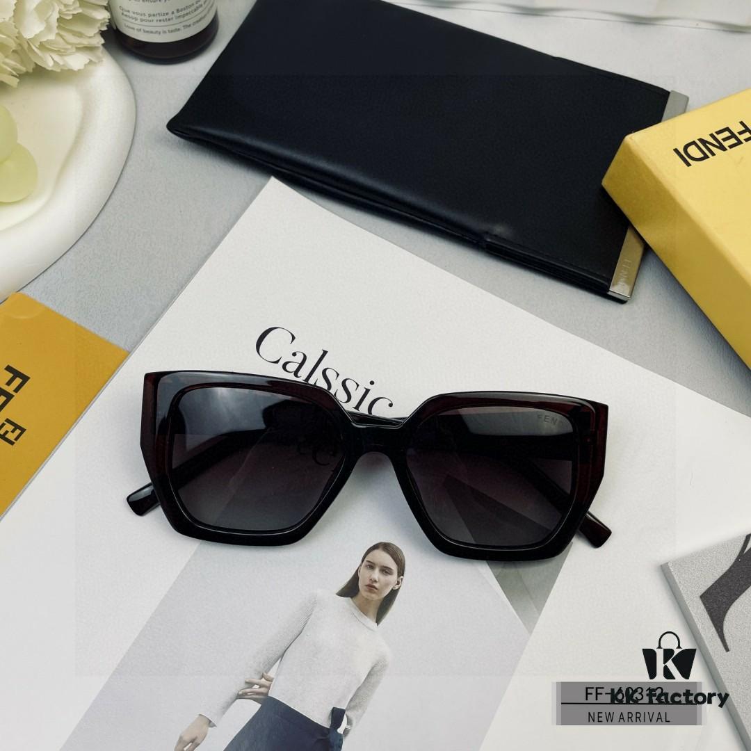 FENDI Italy | Polarized Sunglasses with TR90 Frame and Polylite Lenses | Model: 60312