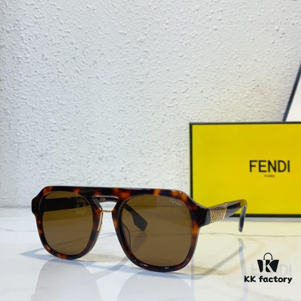 Fendi FE40026U Sunglasses Unisex 55□22-145