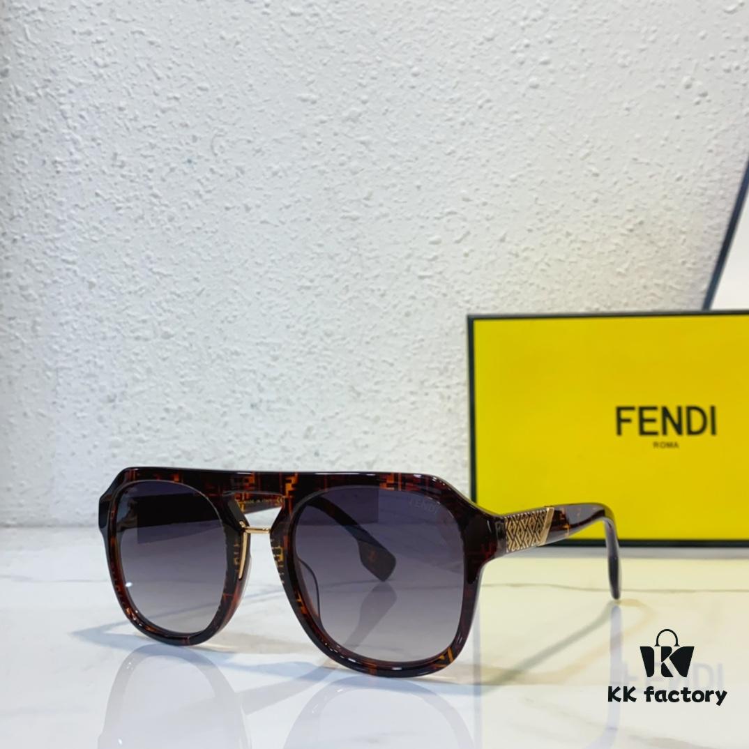 Fendi FE40026U Sunglasses Unisex 55□22-145