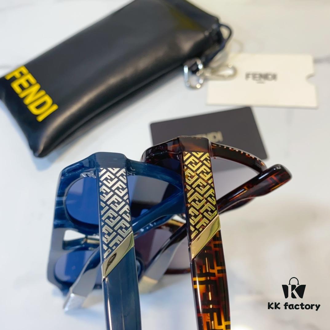 Fendi FE40026U Sunglasses Unisex 55□22-145