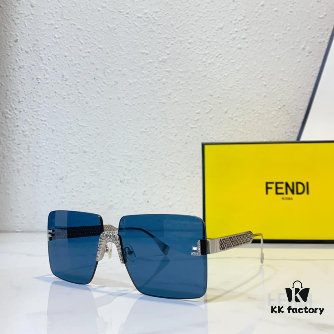 FENDI FE4083 Sunglasses
