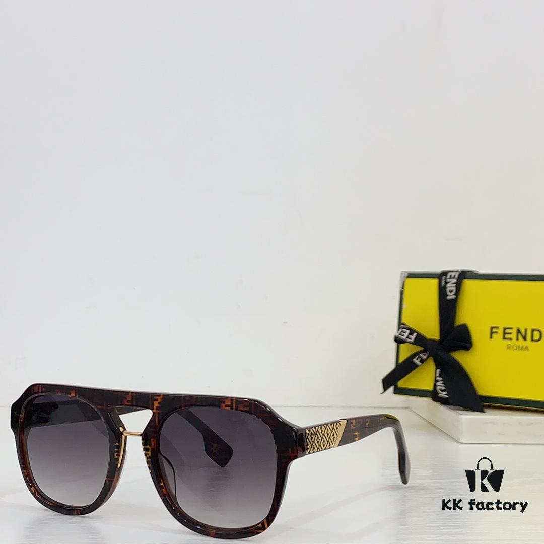 Fendi FE40026U Sunglasses, Size 55-22-145