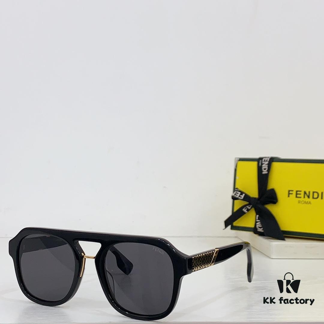 Fendi FE40026U Sunglasses, Size 55-22-145