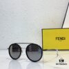FENDI Latest Official Website Synchronized FF 0025 Aviator Sunglasses Unisex Model Showcasing Brand Characteristics Dual-Tone Electroplated Frame Radiating Design High-Quality Original Order Cabinet Channel Goods Premium Details Visible Upon Close Inspection Suitable for All Face Shapes