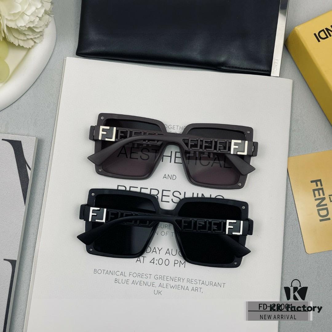 FENDI Italy - Polarized Sunglasses with POLAROID Resin Lenses, Lightweight TR90 Frame, Style 23001