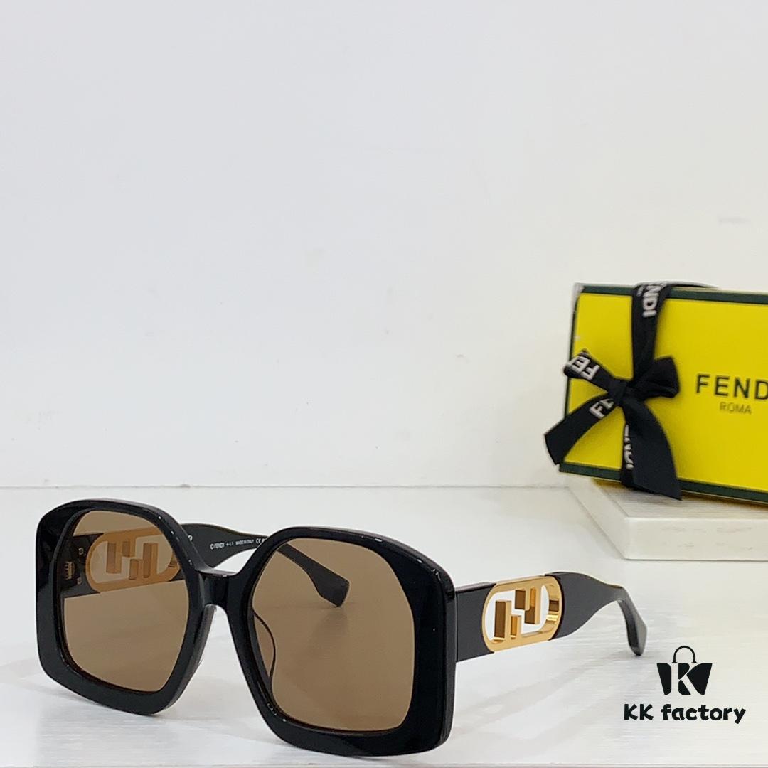 FENDI Sunglasses Model FE40048U Size 52□19-145