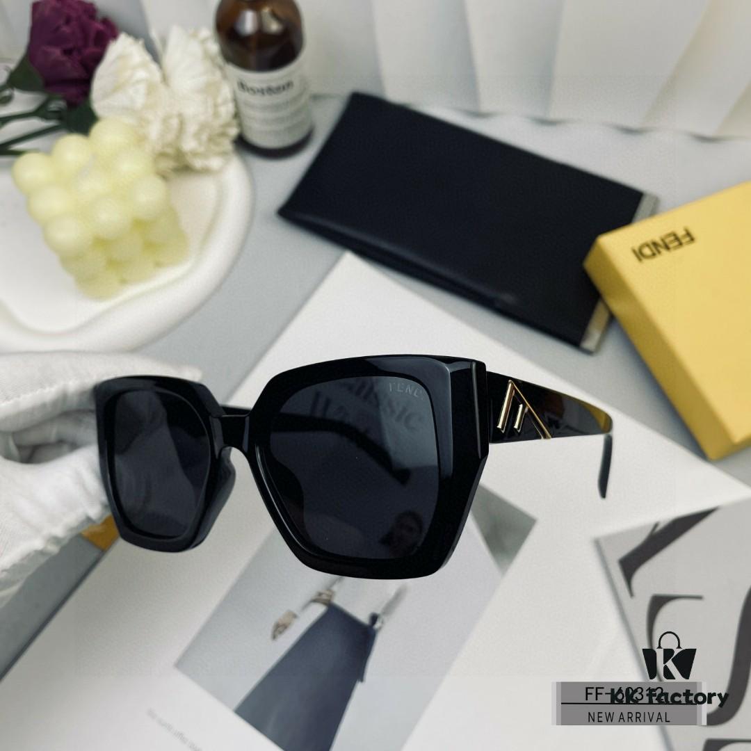 FENDI Italy | New Arrival Sunglasses Model 60312 with Polarized Lenses