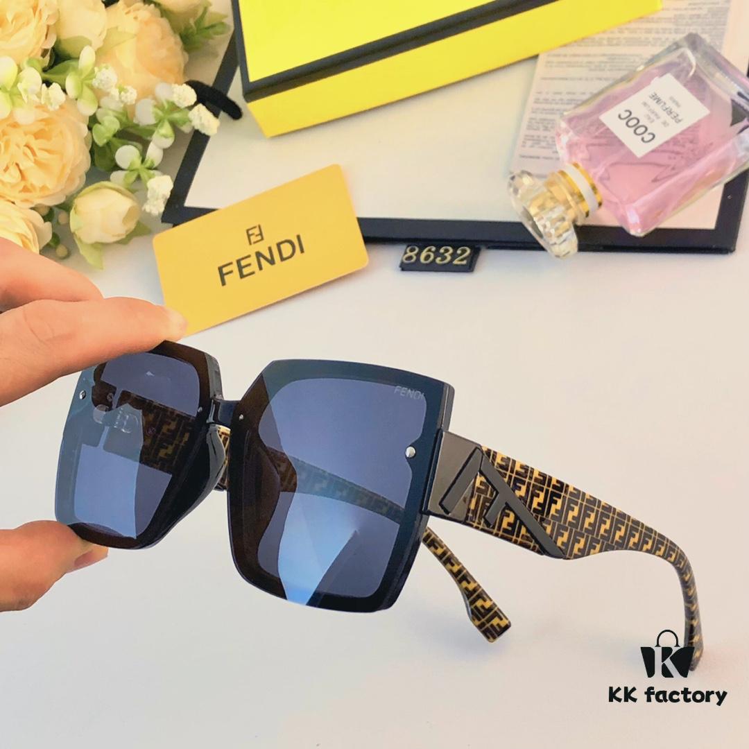 Fendi New Retro Oversized Square Sunglasses for Women, Fashionable European and American Style Street Snap Celebrity Sun Glasses