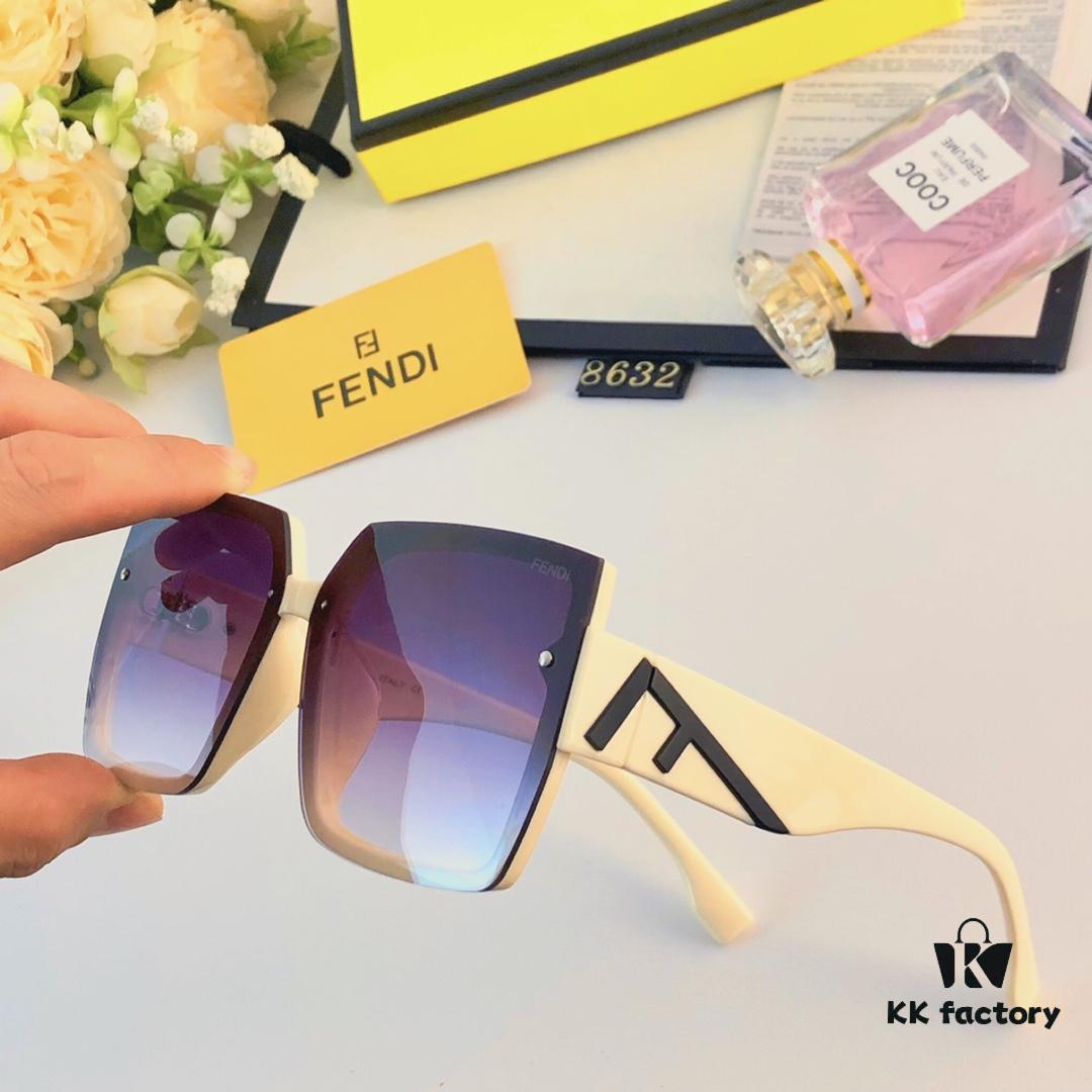 Fendi New Retro Oversized Square Sunglasses for Women, Fashionable European and American Style Street Snap Celebrity Sun Glasses