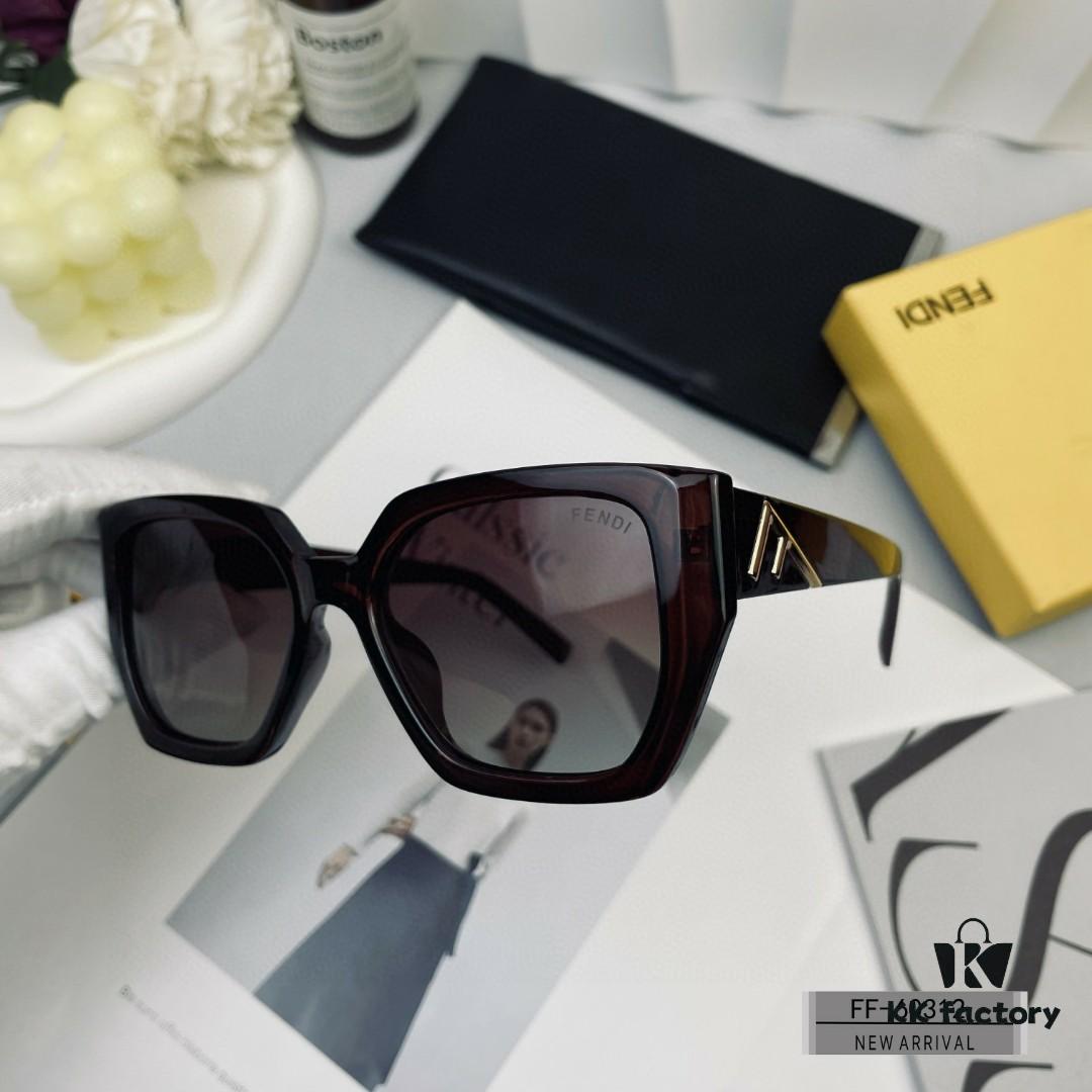FENDI Italy - Polarized Sunglasses with POLAROID Lens, TR90 Frame, Lightweight and Comfortable (Size: 57-16-148)