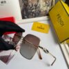 New Fendi Women's Polarized Sunglasses, Fashionable Face-Framing Design, Luxury Style