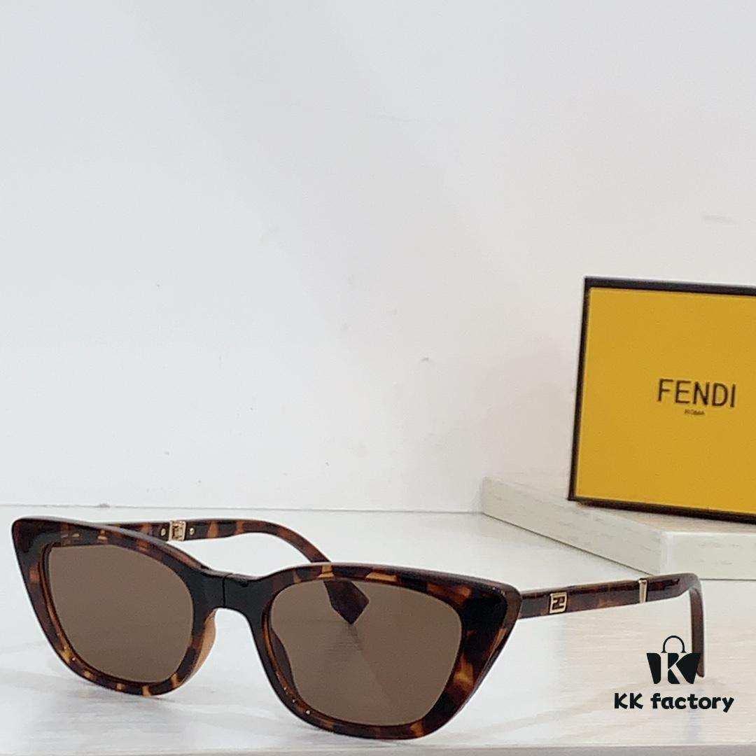 Fendi Folding Sunglasses with Logo Subtle Pattern