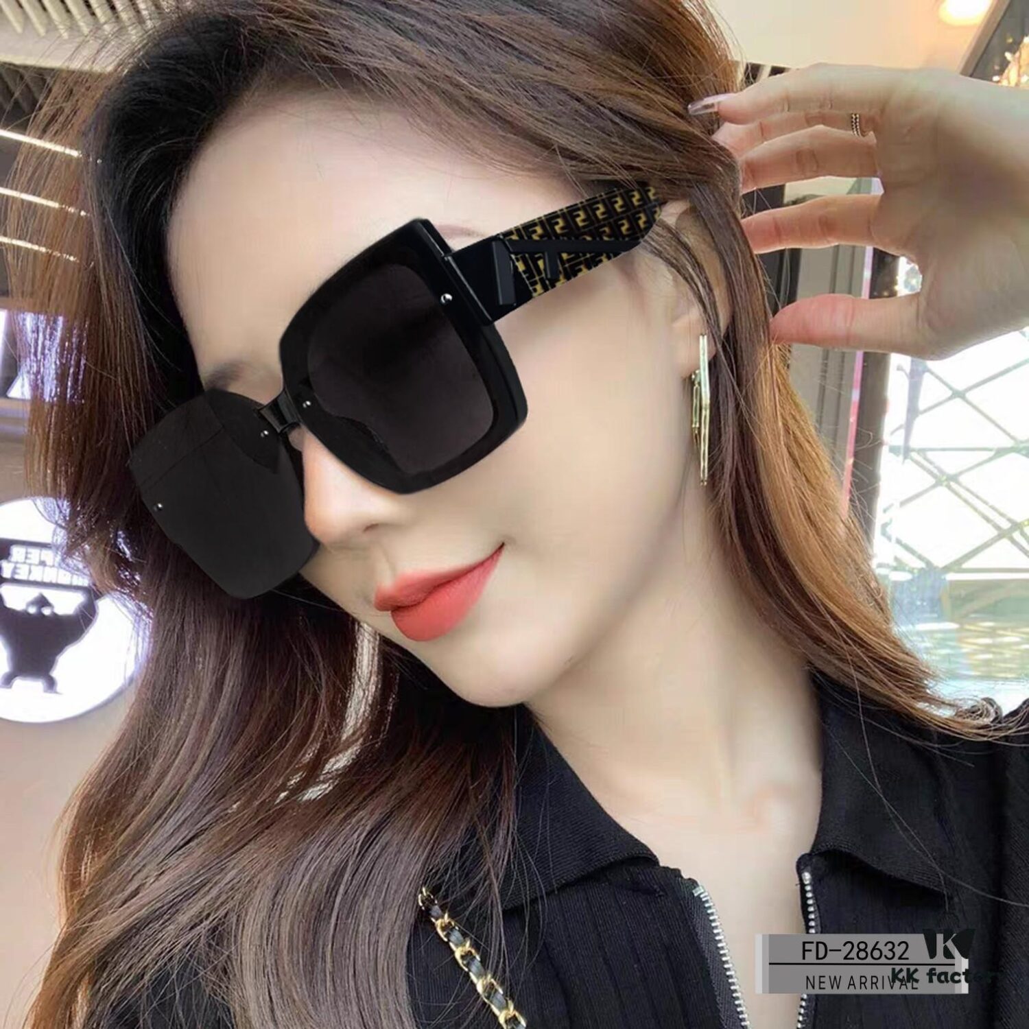 FENDI Italy | New Arrival Sunglasses Model 28632 with Polarized Lenses, Lightweight TR90 Frame, Fashionable and Luxurious Design for Travel, Driving, and Everyday Wear