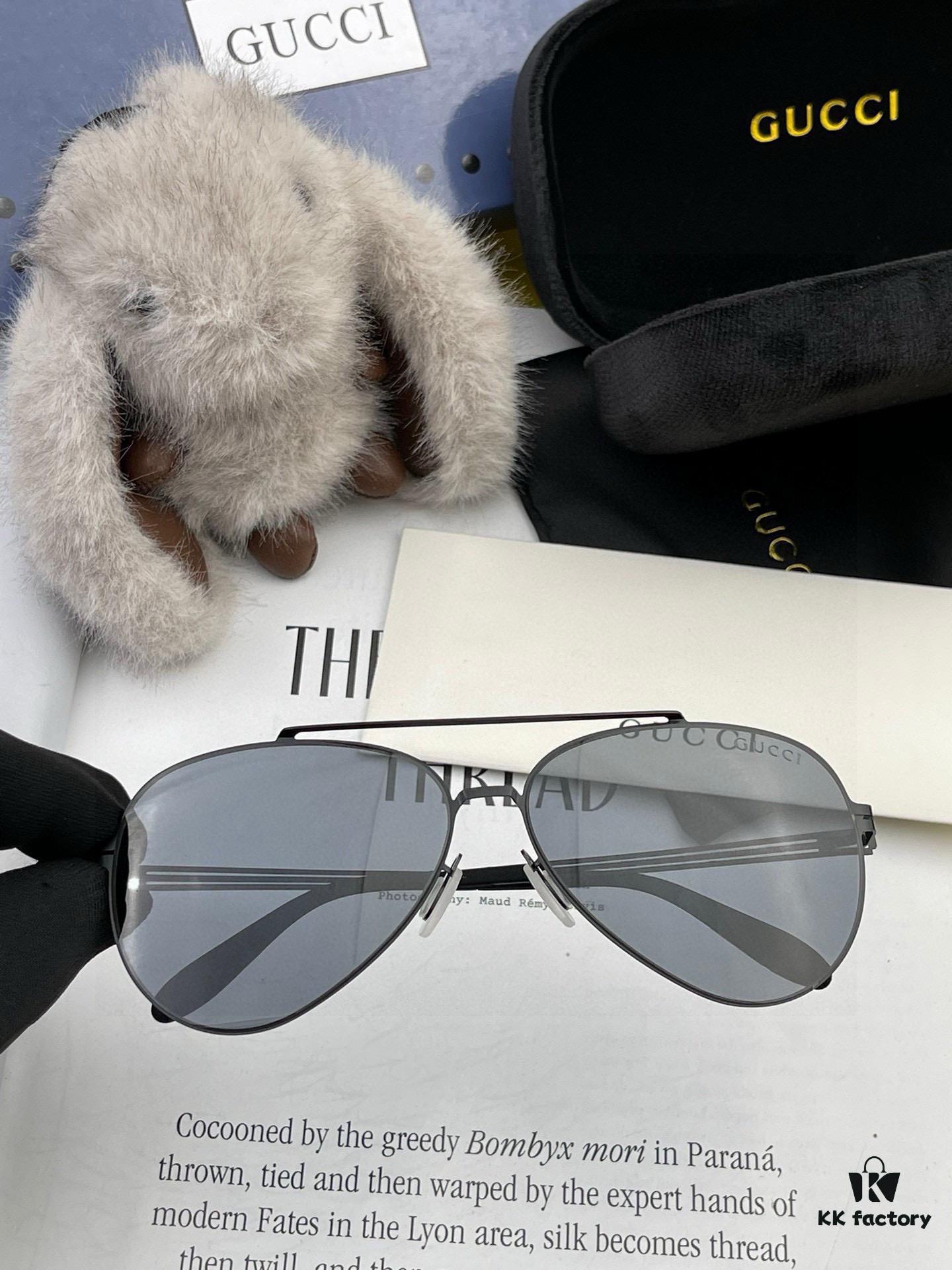 GUCCI Men's Colorful Pilot Polarized Sunglasses