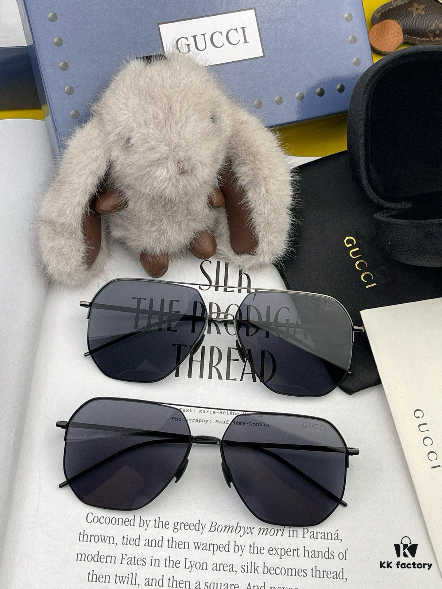 GUCCI Men's Colorful Pilot Polarized Sunglasses