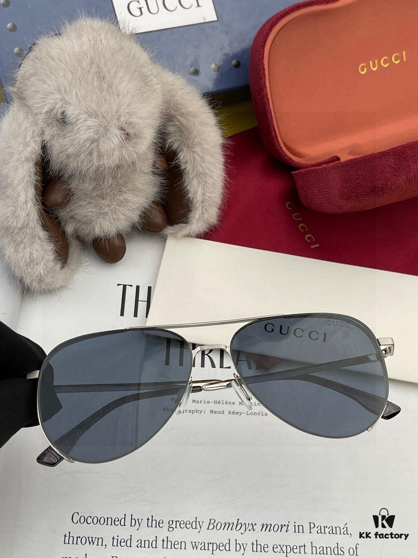 GUCCI Men's Colorful Pilot Polarized Sunglasses