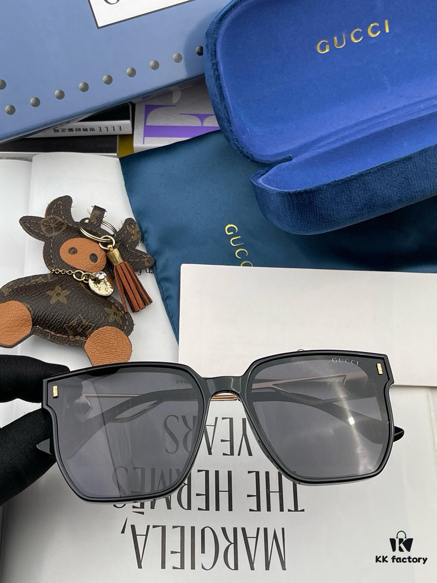 Gucci Classic Square Frame Sunglasses, Flattering on All Face Shapes, Stylish with Coats or Dresses, Nylon Polarized Lenses for UV Protection, Model: G9294