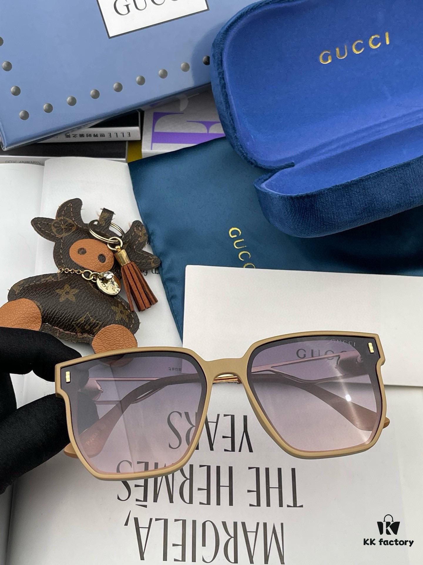 Gucci Classic Square Frame Sunglasses, Flattering on All Face Shapes, Stylish with Coats or Dresses, Nylon Polarized Lenses for UV Protection, Model: G9294