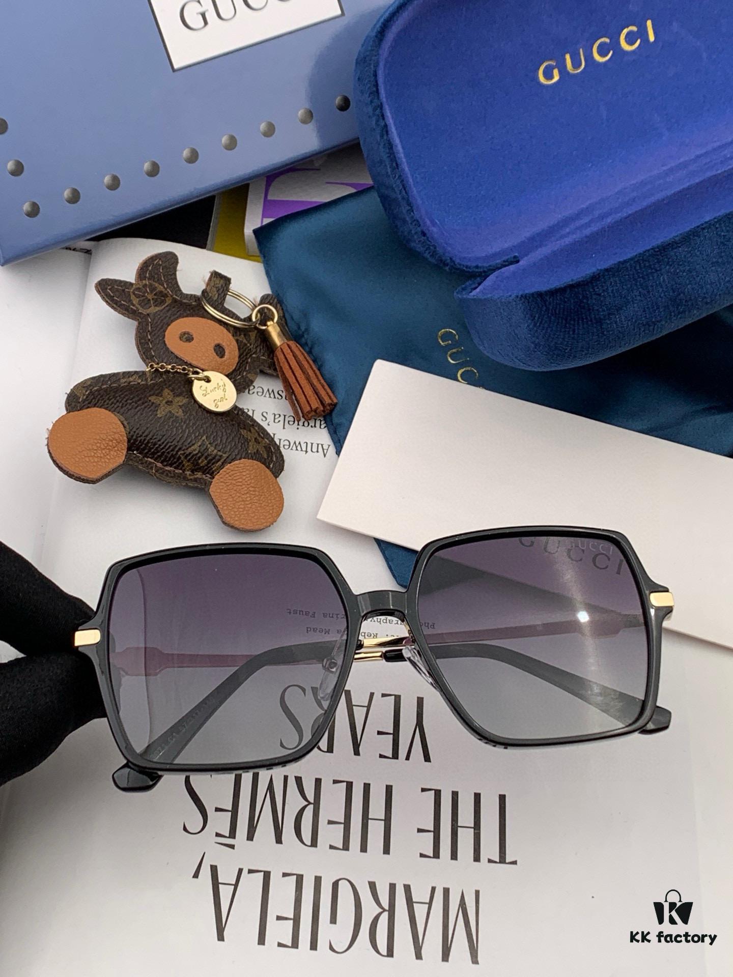 Gucci 2025 New Arrival Sunglasses, Elegant Rhinestone-Inlaid Design, Comfortable Fit, Highly Recommended - Model: G1307