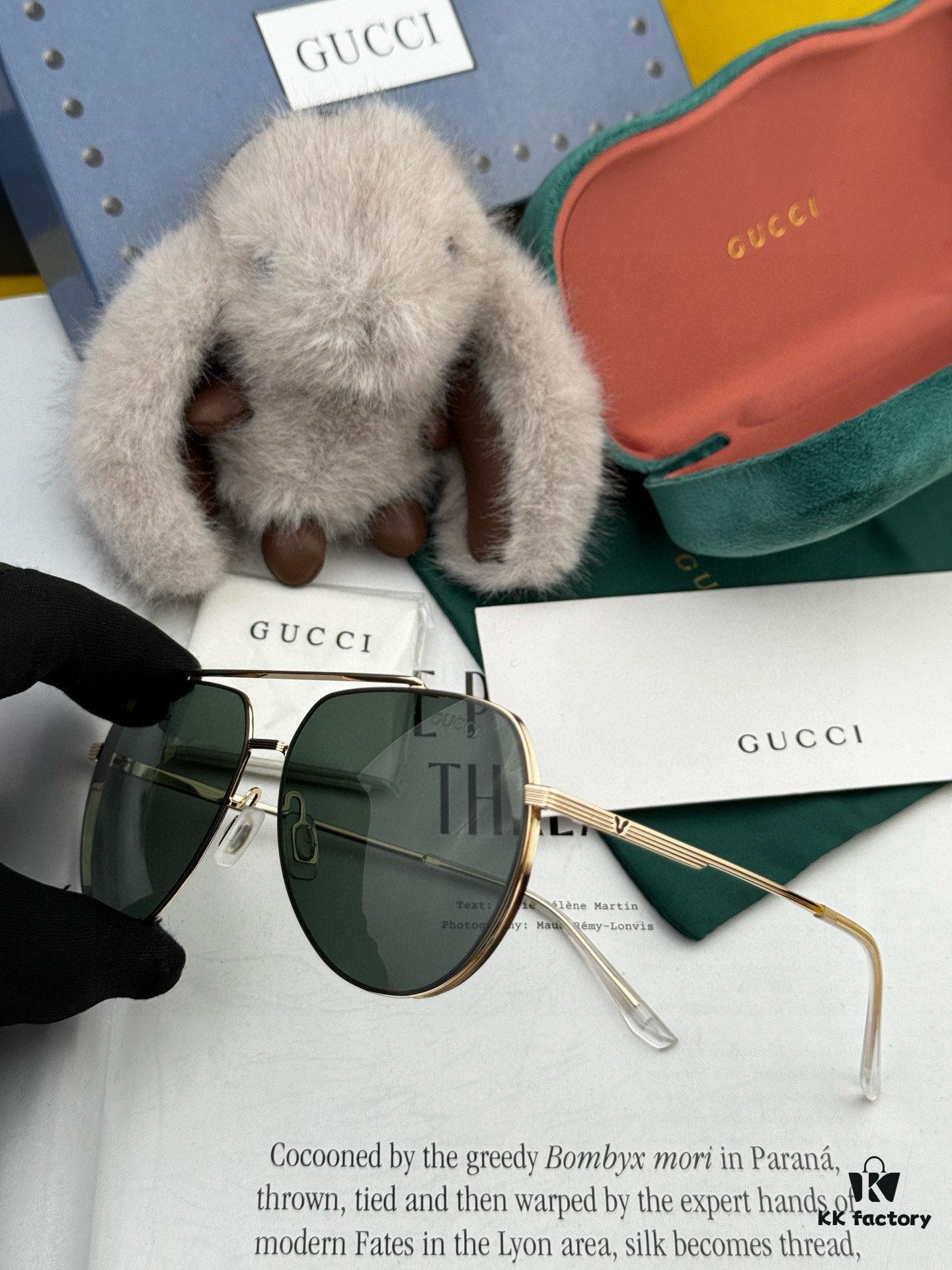 GUCCI Men's Colorful Pilot Polarized Sunglasses G61801