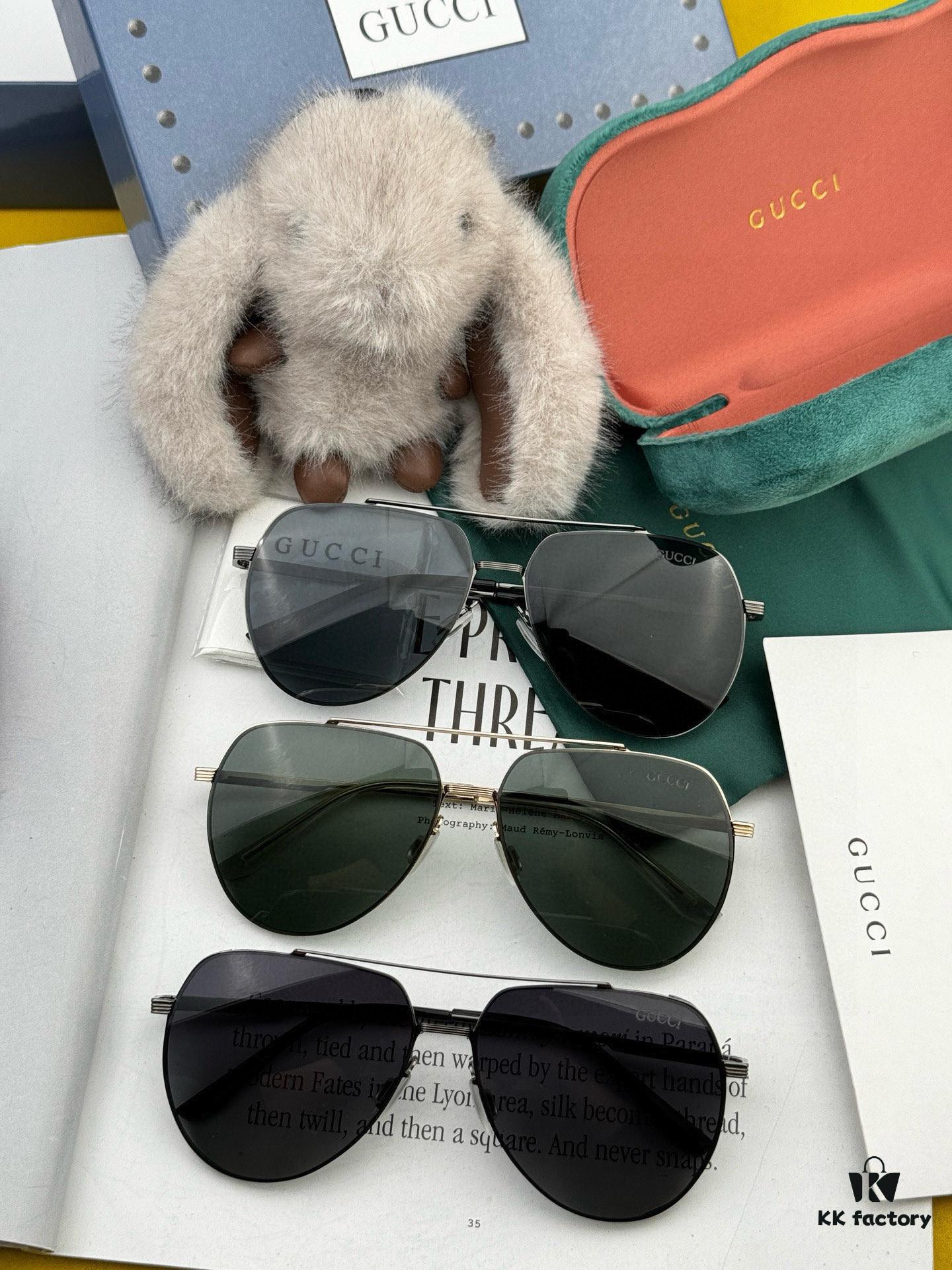 GUCCI Men's Colorful Pilot Polarized Sunglasses G61801