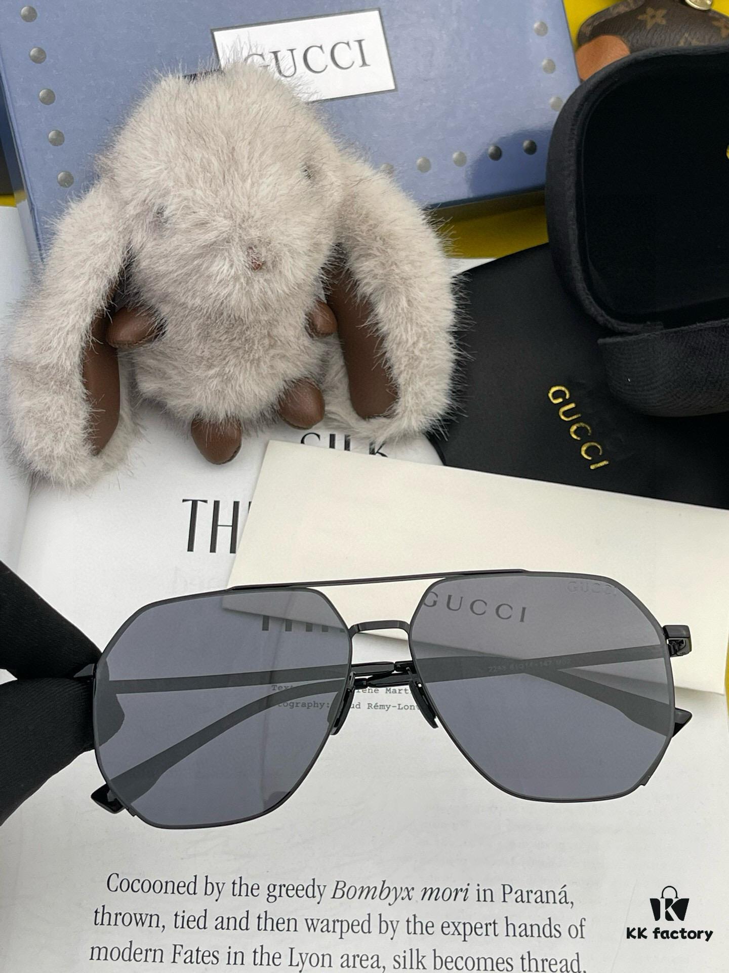 GUCCI Men's Colorful Aviator Polarized Sunglasses