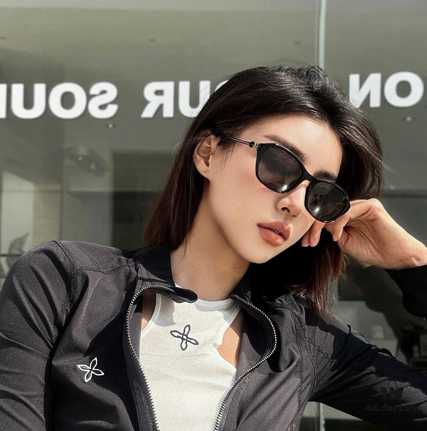 GUCCI - Polarized Sunglasses 2025 Spring New Arrival Trendy Fashion Small Frame Polarized Sunglasses High Quality Comfortable Wear Influencer Style Women's HD Polarized Sunglasses 🕶️ High-Quality TR Frame Model: G4906