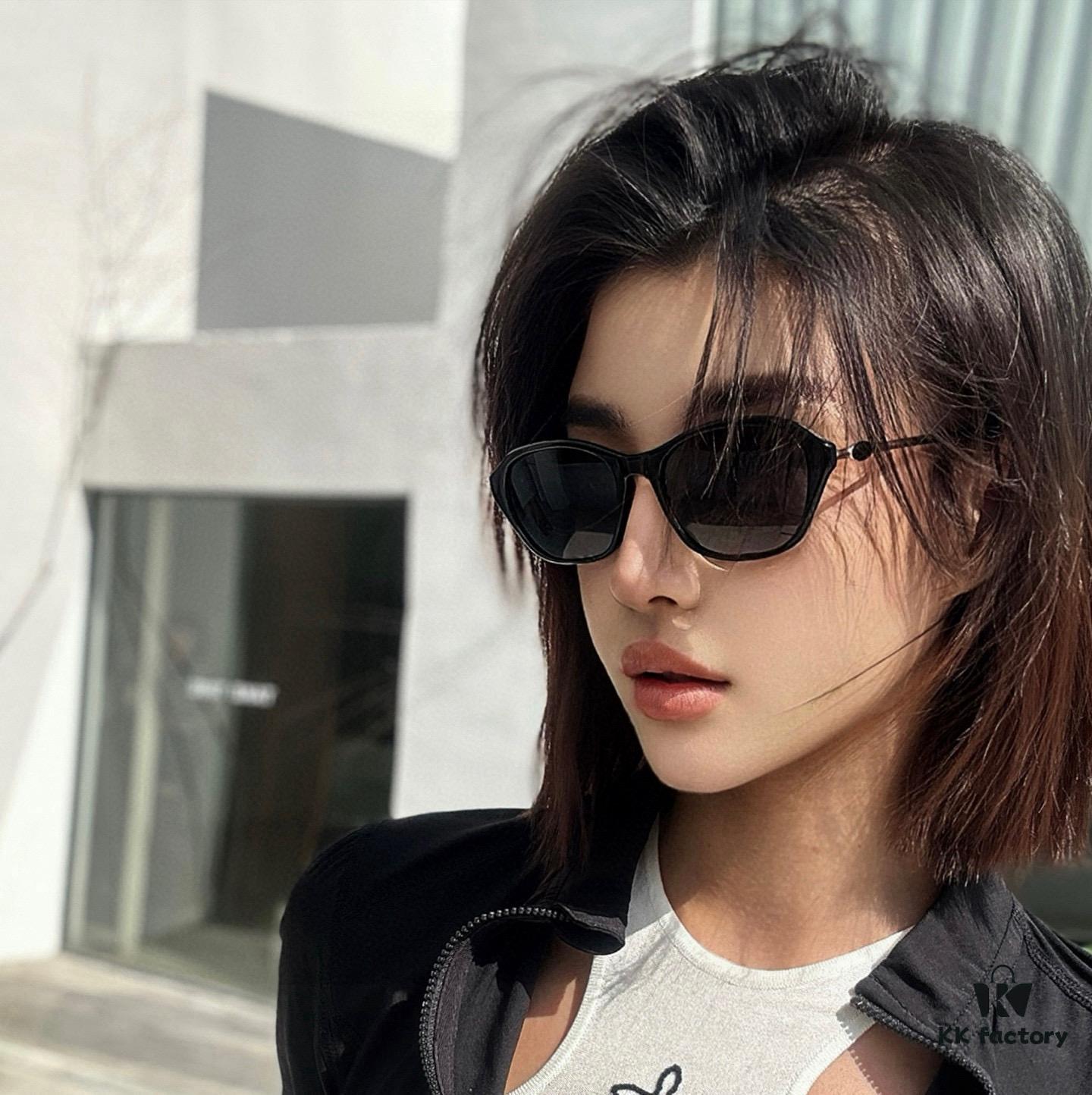 GUCCI - Polarized Sunglasses 2025 Spring New Arrival Trendy Fashion Small Frame Polarized Sunglasses High Quality Comfortable Wear Influencer Style Women's HD Polarized Sunglasses 🕶️ High-Quality TR Frame Model: G4906