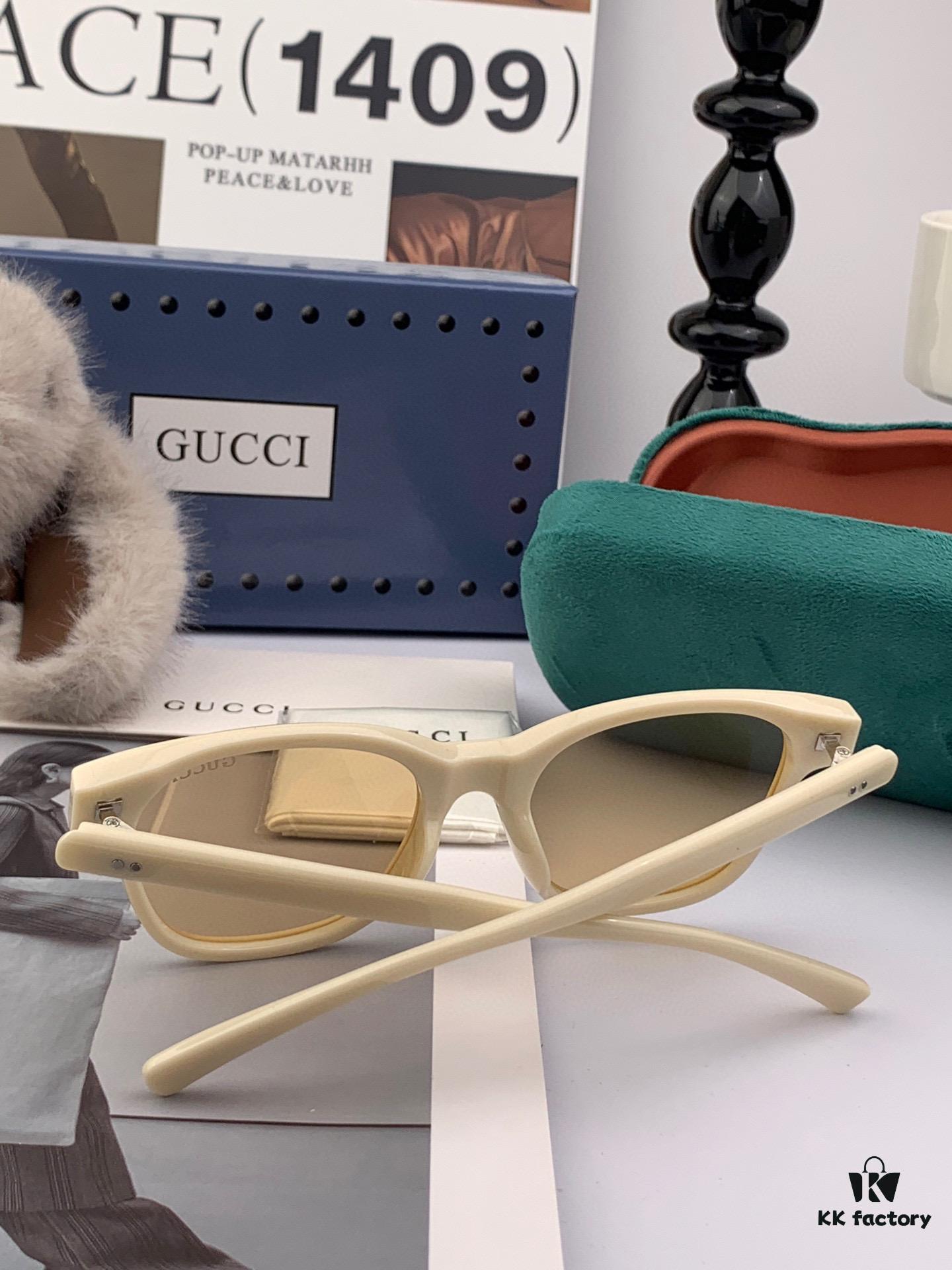 Gucci Classic Small Frame Design, Universal Fit for All Face Shapes, Stylish with Coats or Dresses, Nylon Polarized Lenses for UV Protection, Model: G35504 Sunglasses