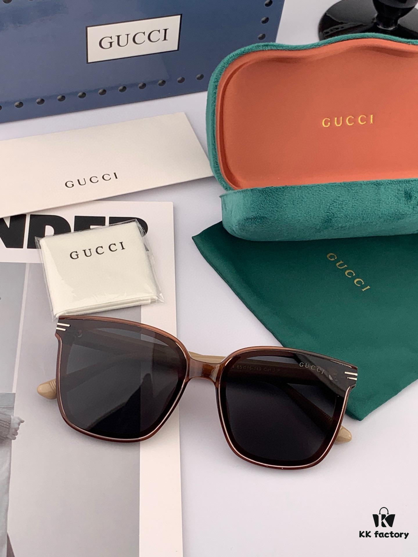 GUCCI GG Round Frame Sunglasses, Premium Quality, Unique Design, Unisex Style, Perfect for All Face Shapes, Fashion Week Statement Piece, Elegant and Versatile