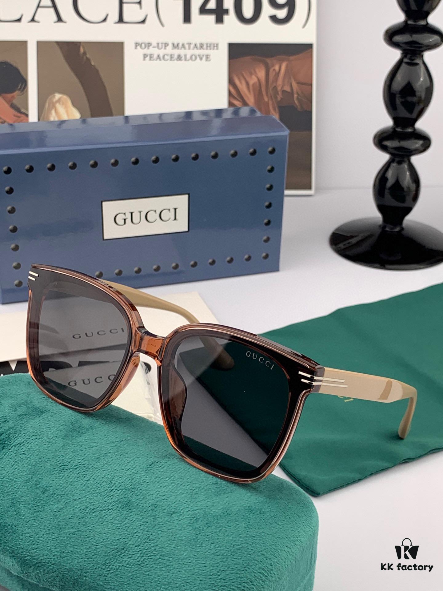 GUCCI GG Round Frame Sunglasses, Premium Quality, Unique Design, Unisex Style, Perfect for All Face Shapes, Fashion Week Statement Piece, Elegant and Versatile