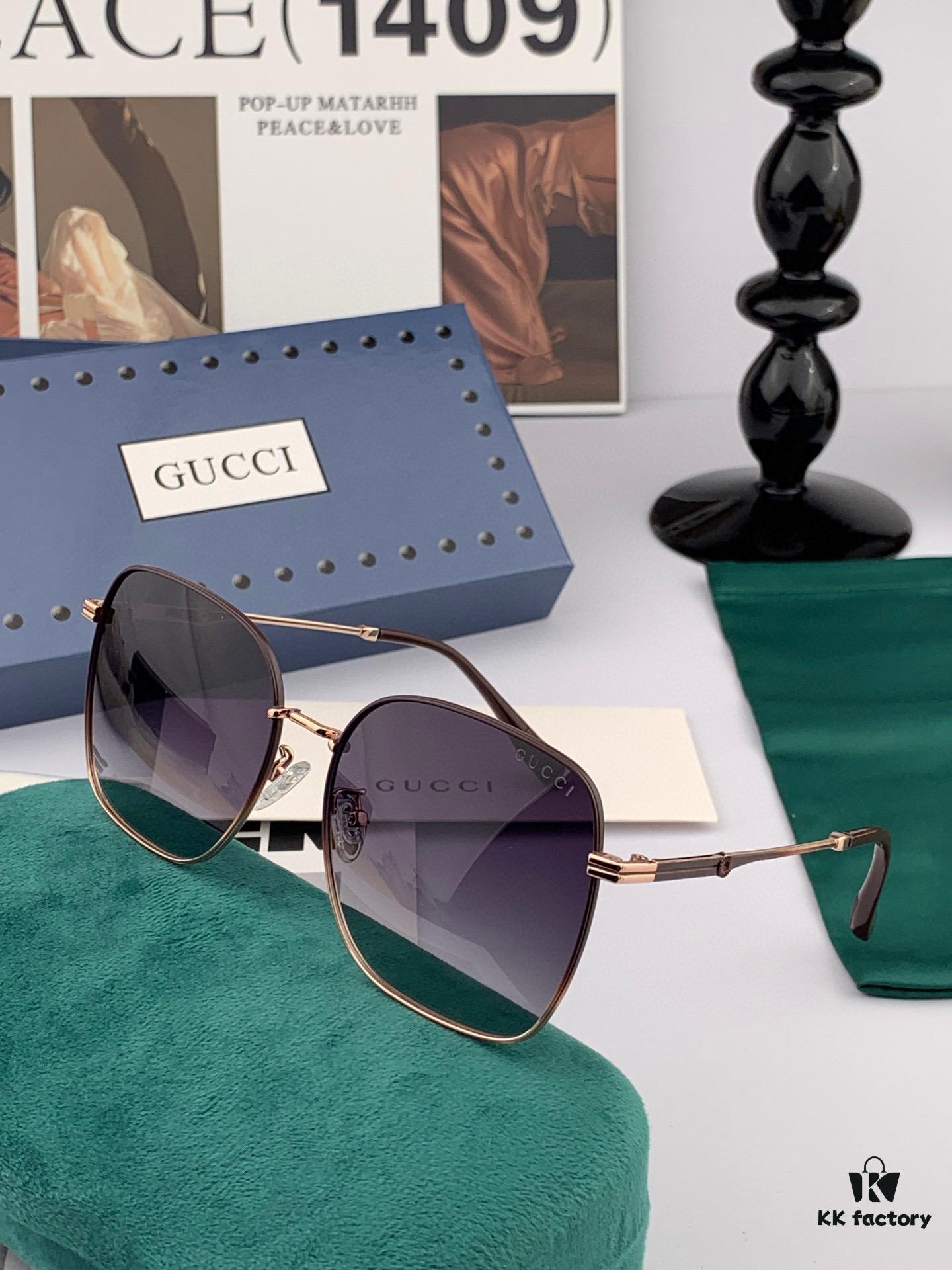 GUCCI Nylon Polarized Round Frame Sunglasses