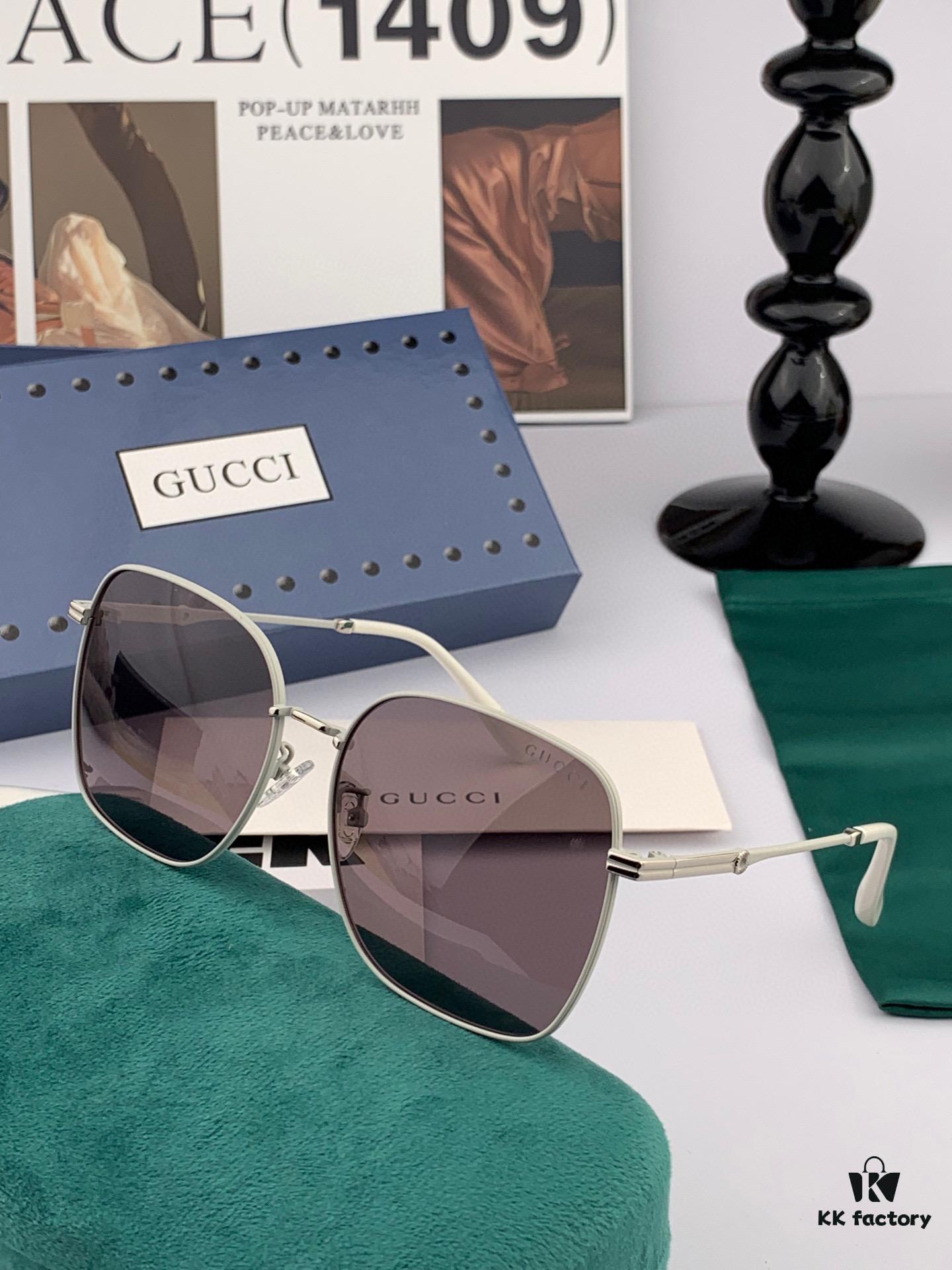 GUCCI Nylon Polarized Round Frame Sunglasses