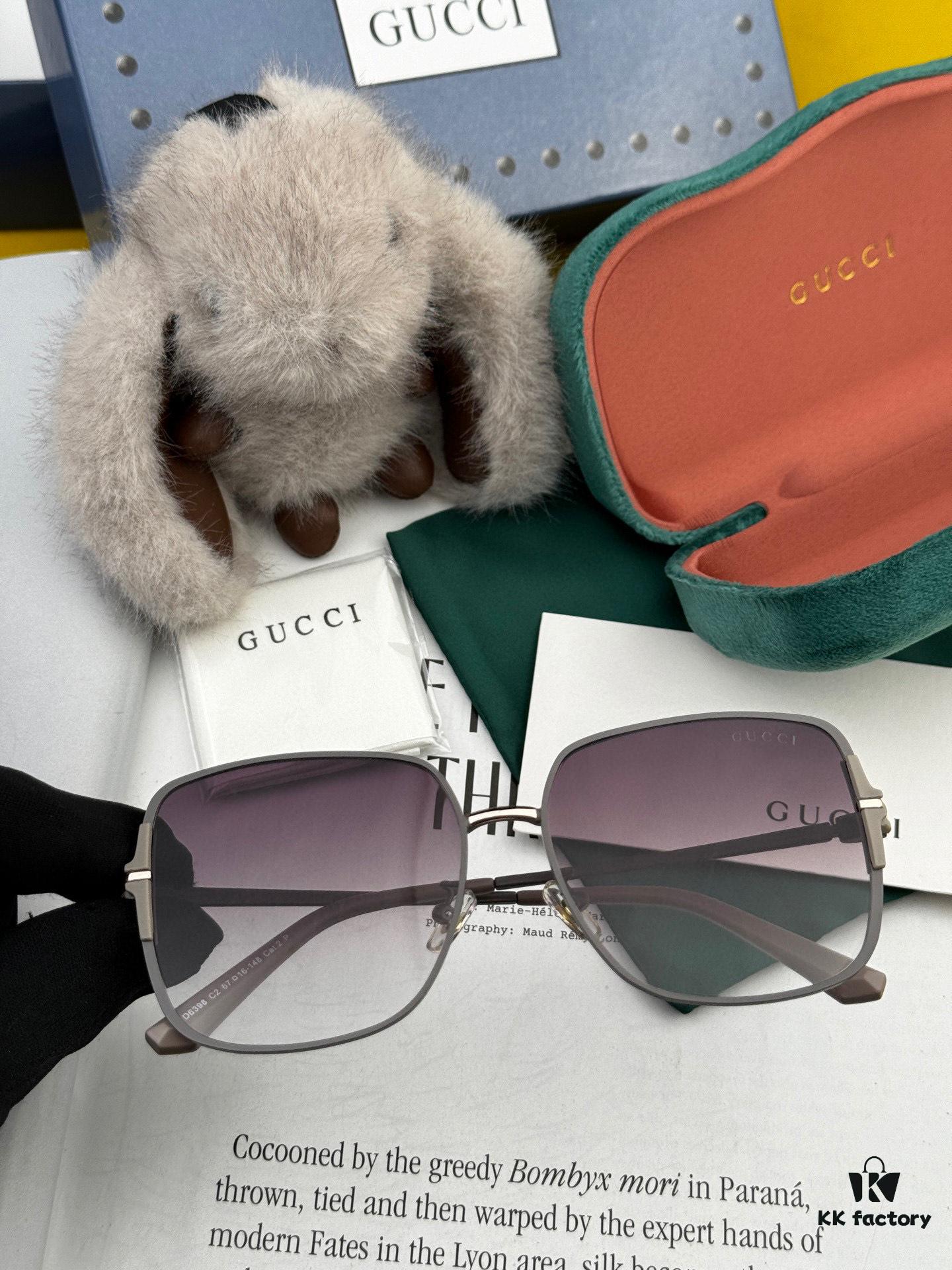 GUCCI Nylon Polarized Sunglasses with Round Frame Design