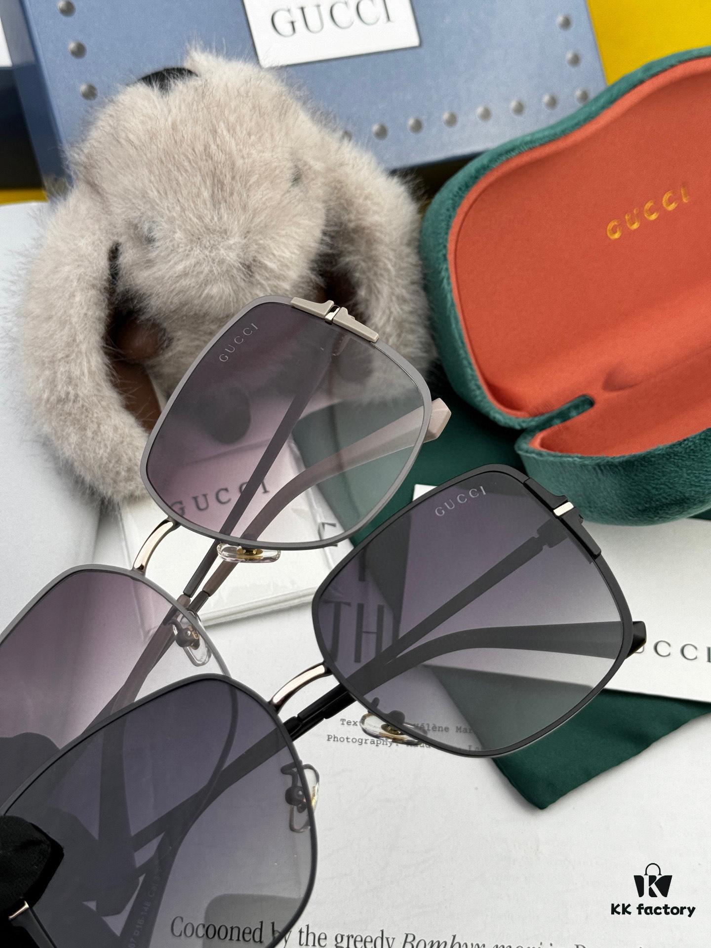 GUCCI Nylon Polarized Sunglasses with Round Frame Design