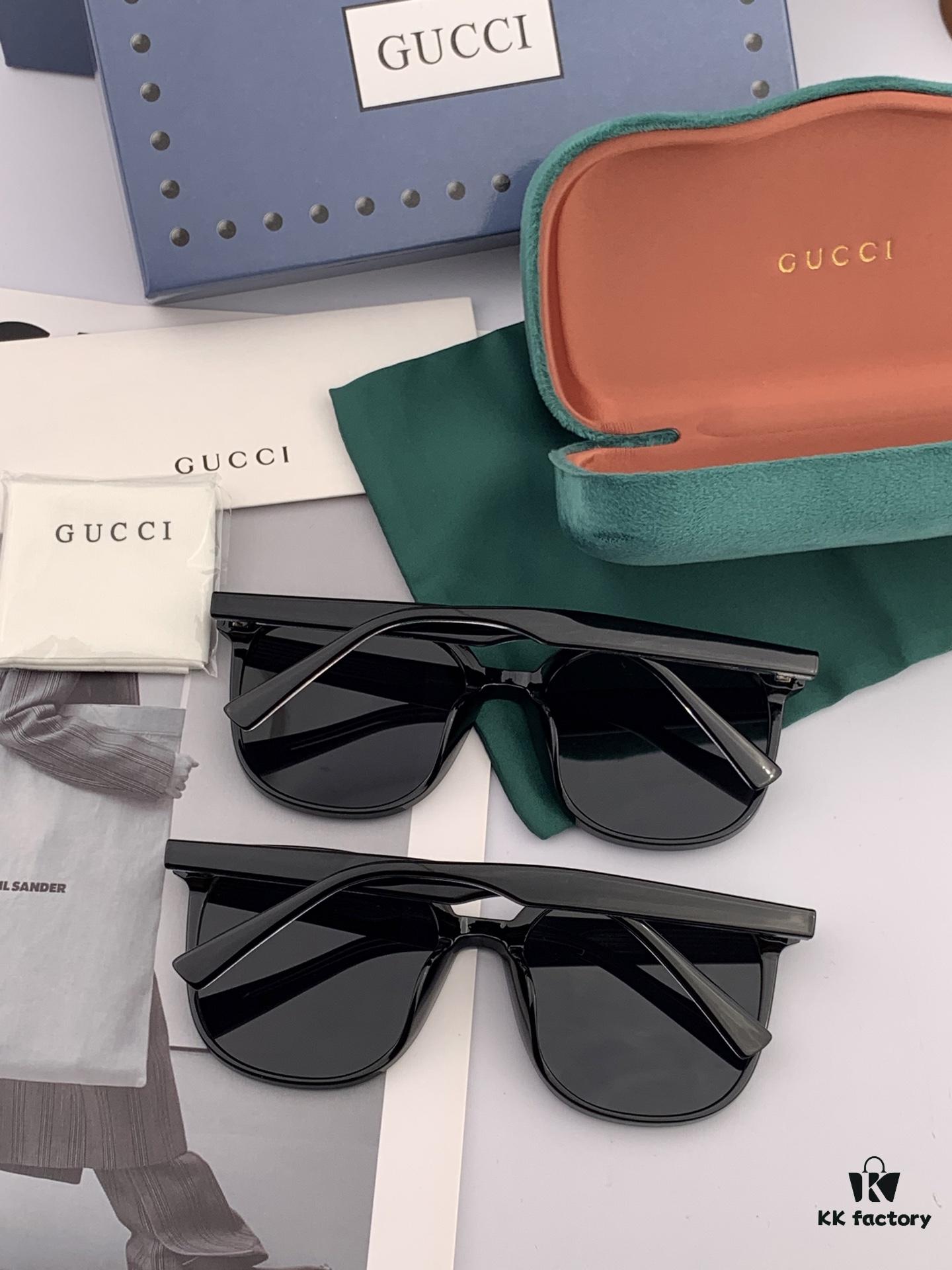 GUCCI GG Round Frame Sunglasses, G3369 Model, Perfect Quality, Unique Design, Unisex Style for Men and Women, Fashionable and Versatile, Featured at Fashion Week