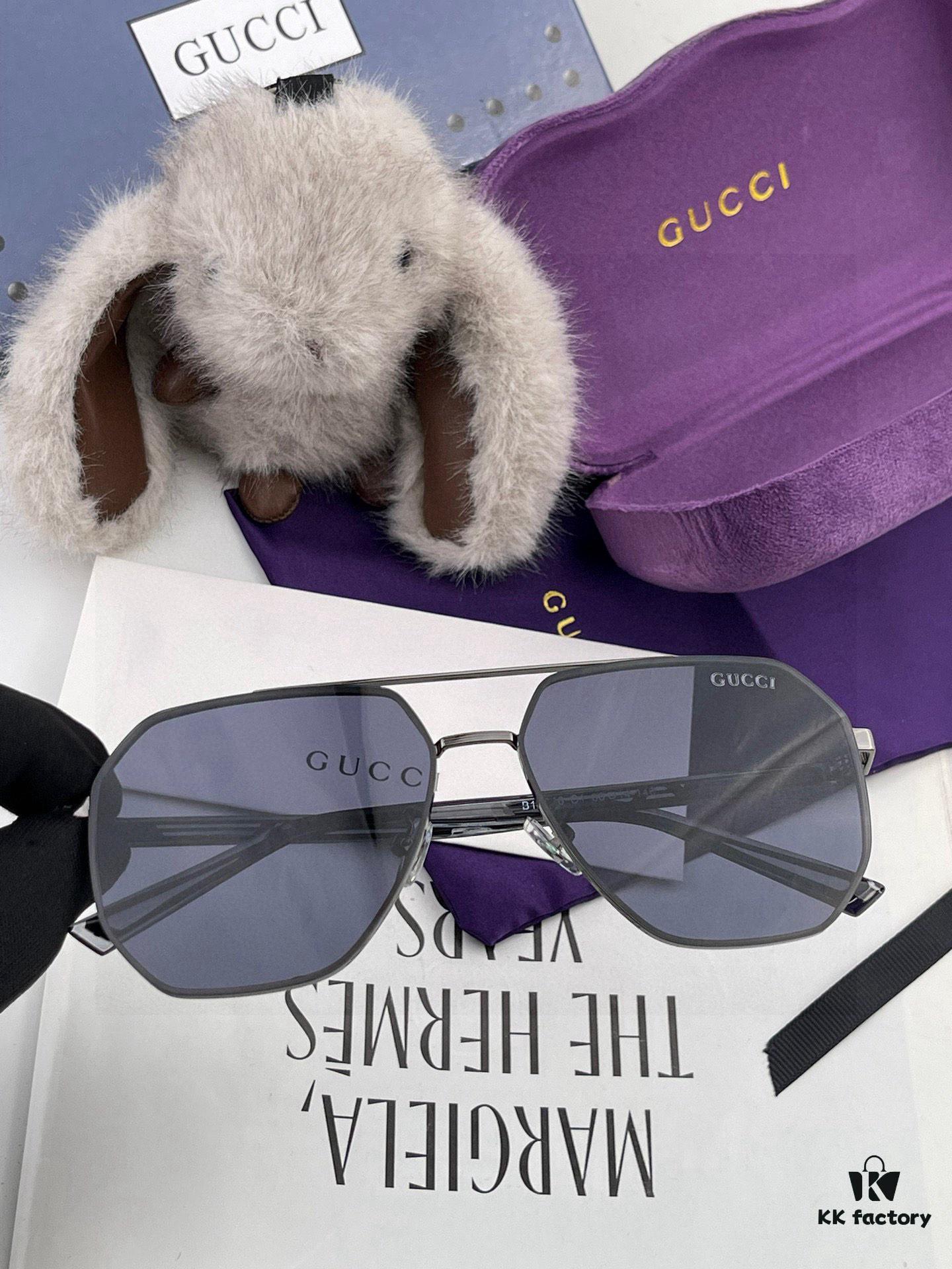 GUCCI Men's Colorful Pilot Polarized Sunglasses