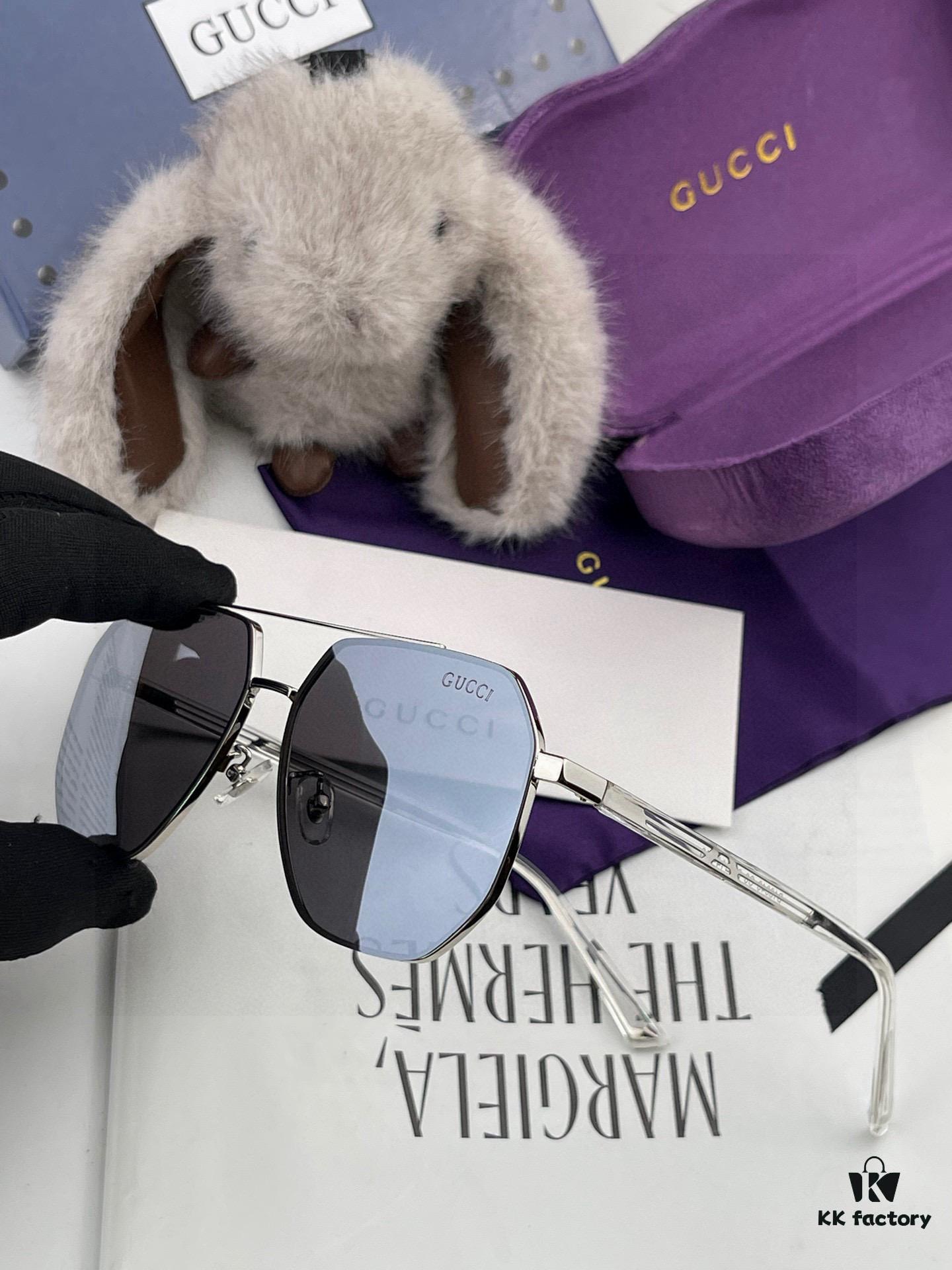 GUCCI Men's Colorful Pilot Polarized Sunglasses