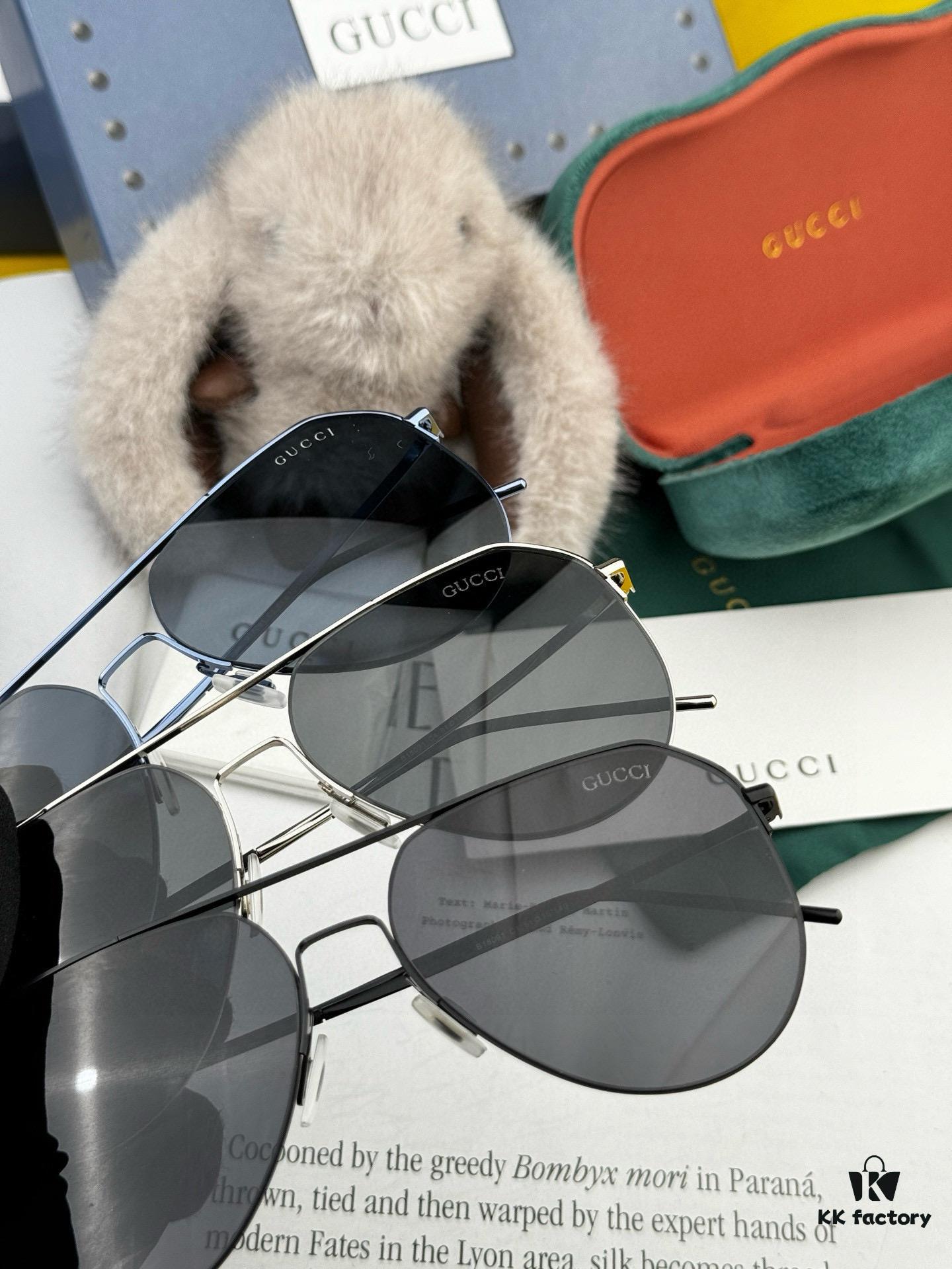 GUCCI Men's Colorful Pilot Polarized Sunglasses